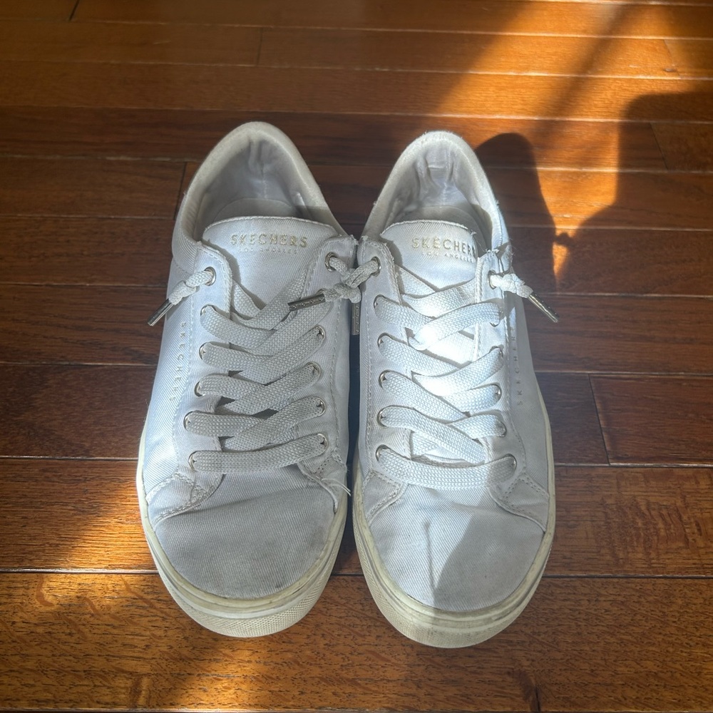 skechers white and gold shoes
